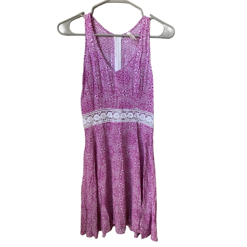 Roper Women’s Magenta Pink & White Sleeveless Zipper Back Fit & Flare Mini Dress